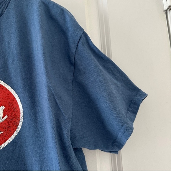 Luke Combs Wings World Tour 2023 Blue T-Shirt Unisex/Men's Size Medium Band Tee - Picture 6 of 16